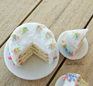 White Rainbow Sprinkles Cake Miniature - Dolls House 1:12 Scale