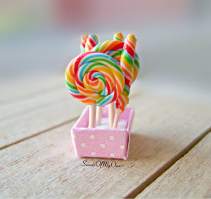 Miniature Rainbow Lollipops with Display - 1:12 Scale
