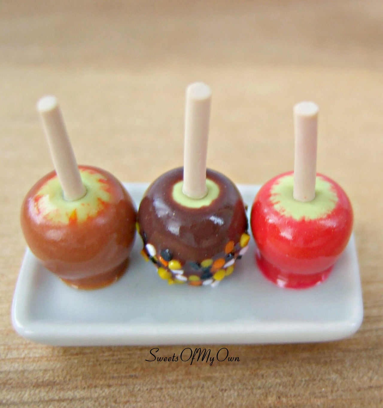Miniature Toffee + Chocolate Apples Set of 3 - 1:12 Scale