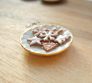 Plate of Miniature Gingerbread Biscuits - Snowflake, Star, Tree 1:12 Scale