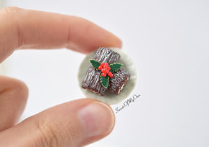 Miniature Chocolate Yule Log Cake 1:12 Scale