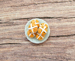 MTO - Miniature Hot Cross Buns - Doll House 1:12 Scale - SweetsOfMyOwn
