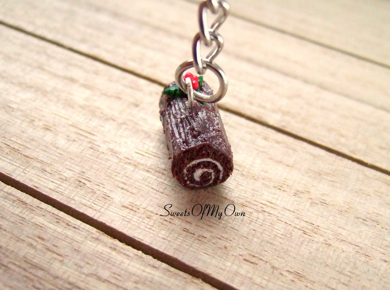 Christmas Chocolate Yule Log Charm - SweetsOfMyOwn