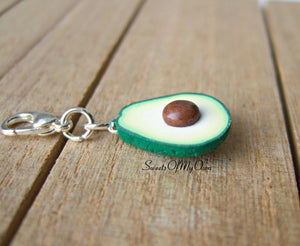 Avocado Half Charm - 1.5cm in size - SweetsOfMyOwn