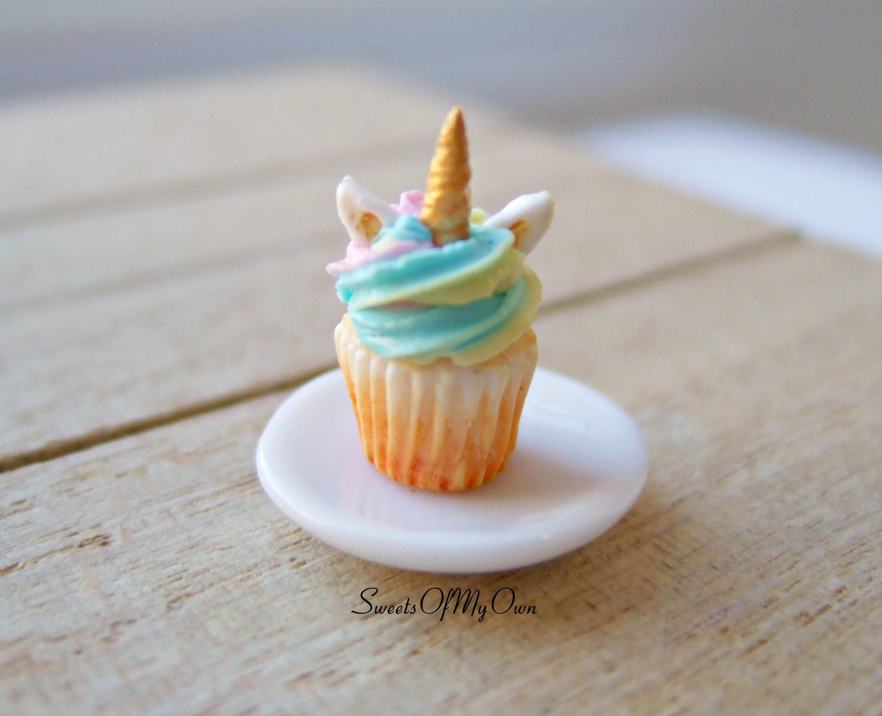 MTO - Miniature Unicorn Cupcakes - Doll House 1:12 Scale - SweetsOfMyOwn
