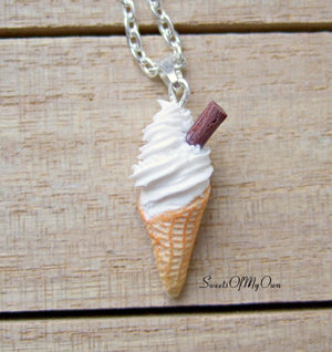 Vanilla 99 Ice Cream Charm - SweetsOfMyOwn