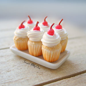 Miniature White Cupcakes with a Cherry 1:12 Scale - SweetsOfMyOwn