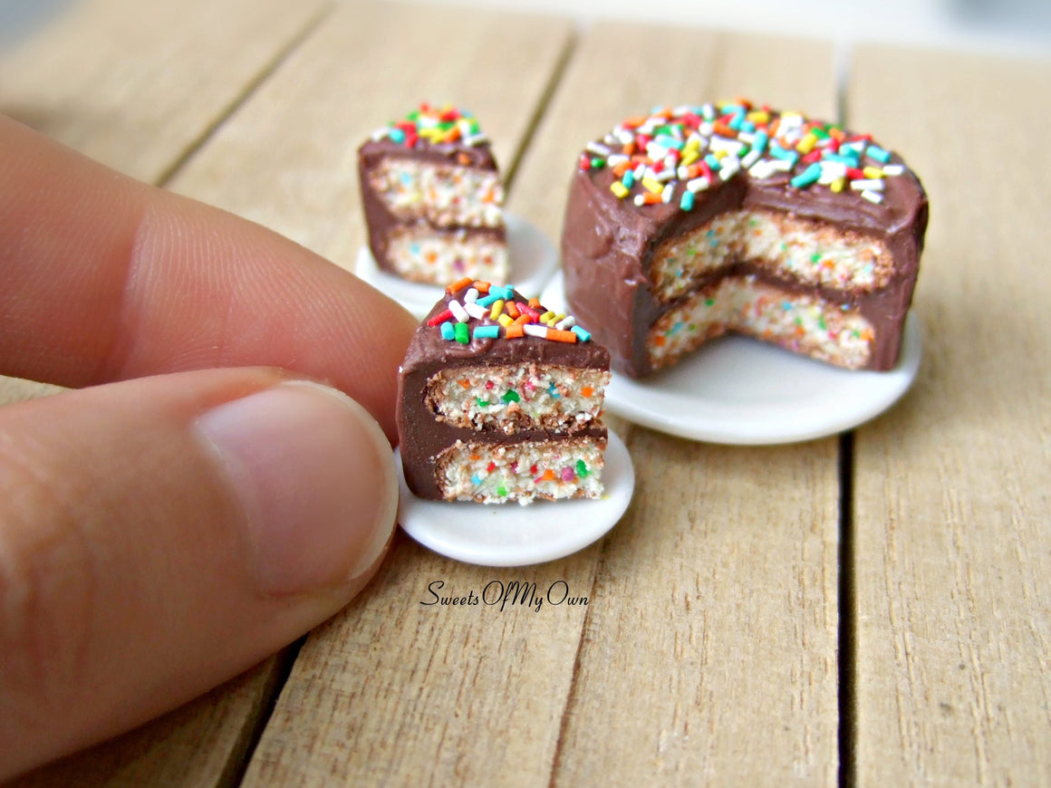 MTO - Chocolate Funfetti Cake Miniature - Dolls House 1:12 Scale - SweetsOfMyOwn