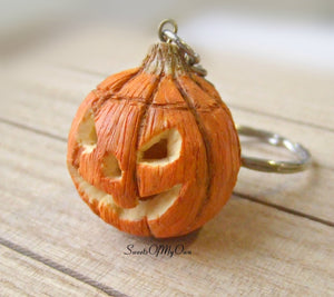 Pumpkin Jack-O'-Lantern Charm (3.5cm in size) - Necklace/Charm/Keychain - MTO