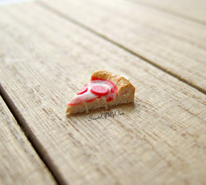 Pepperoni Pizza Slice Charm (small) - SweetsOfMyOwn