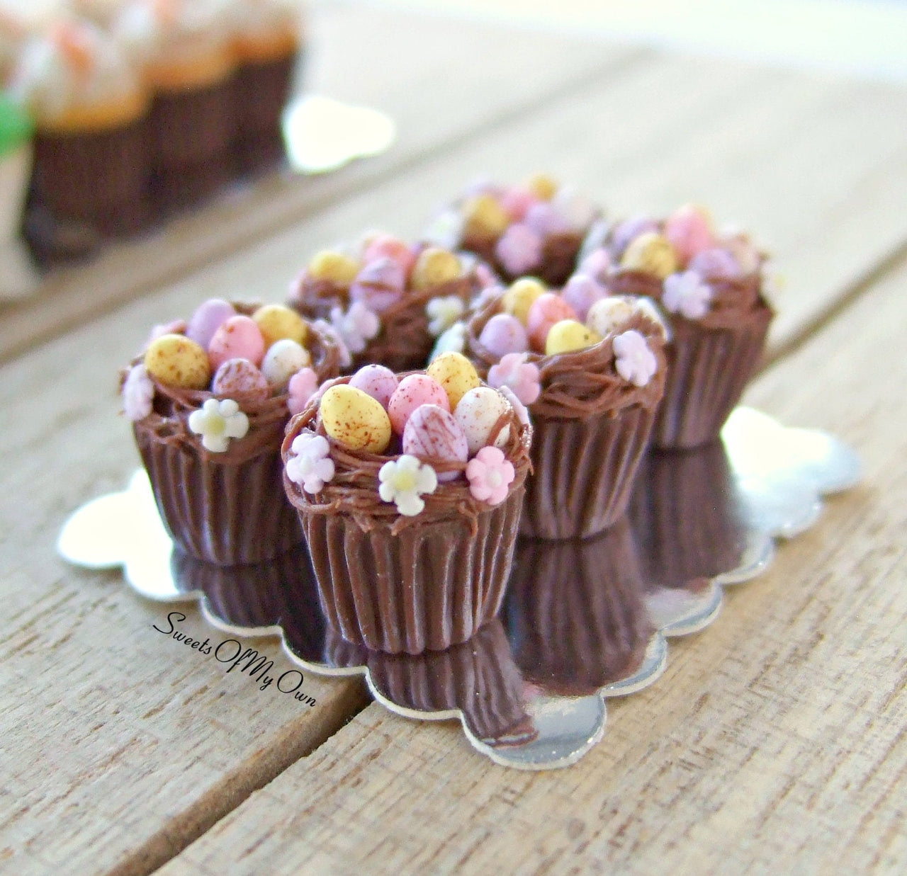MTO - Miniature Chocolate Mini Egg Nest Cupcakes - Set of 6 Cupcakes 1:12 Scale - SweetsOfMyOwn