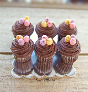MTO - Miniature Chocolate Swirl Frosting Mini Egg Cupcakes - Set of 6 Cupcakes -1:12 Scale - SweetsOfMyOwn