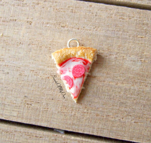 Pepperoni Pizza Slice Charm (small) - SweetsOfMyOwn
