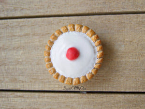 Cherry Bakewell Pie Charm - SweetsOfMyOwn