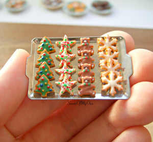 Miniature Christmas Biscuit Set - Shortbread Tree, Star, Bear, Snowflake 1:12 Scale - SweetsOfMyOwn