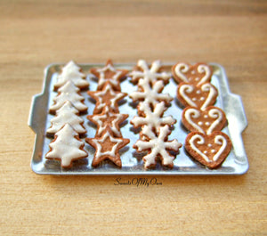 Miniature Christmas Biscuit Set - Gingerbread Tree, Star, Snowflake, Heart 1:12 Scale - SweetsOfMyOwn