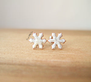 Gingerbread Snowflake Biscuit Stud Earrings - SweetsOfMyOwn
