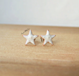 Gingerbread Glitter Star Biscuit Stud Earrings - SweetsOfMyOwn