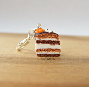Spooky Halloween Drip Cake Charm - SweetsOfMyOwn