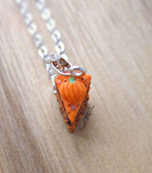 Chocolate Pumpkin Spice Cake Charm - SweetsOfMyOwn