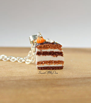 Spooky Halloween Drip Cake Charm - SweetsOfMyOwn
