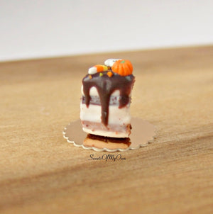 Spooky Halloween Drip Cake Slice Miniature 1:12 Scale - SweetsOfMyOwn