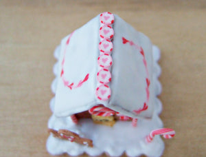 Miniature Red, White and Pink Gingerbread House - 1:12 Scale - SweetsOfMyOwn