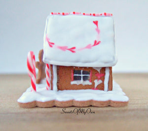 Miniature Red, White and Pink Gingerbread House - 1:12 Scale - SweetsOfMyOwn