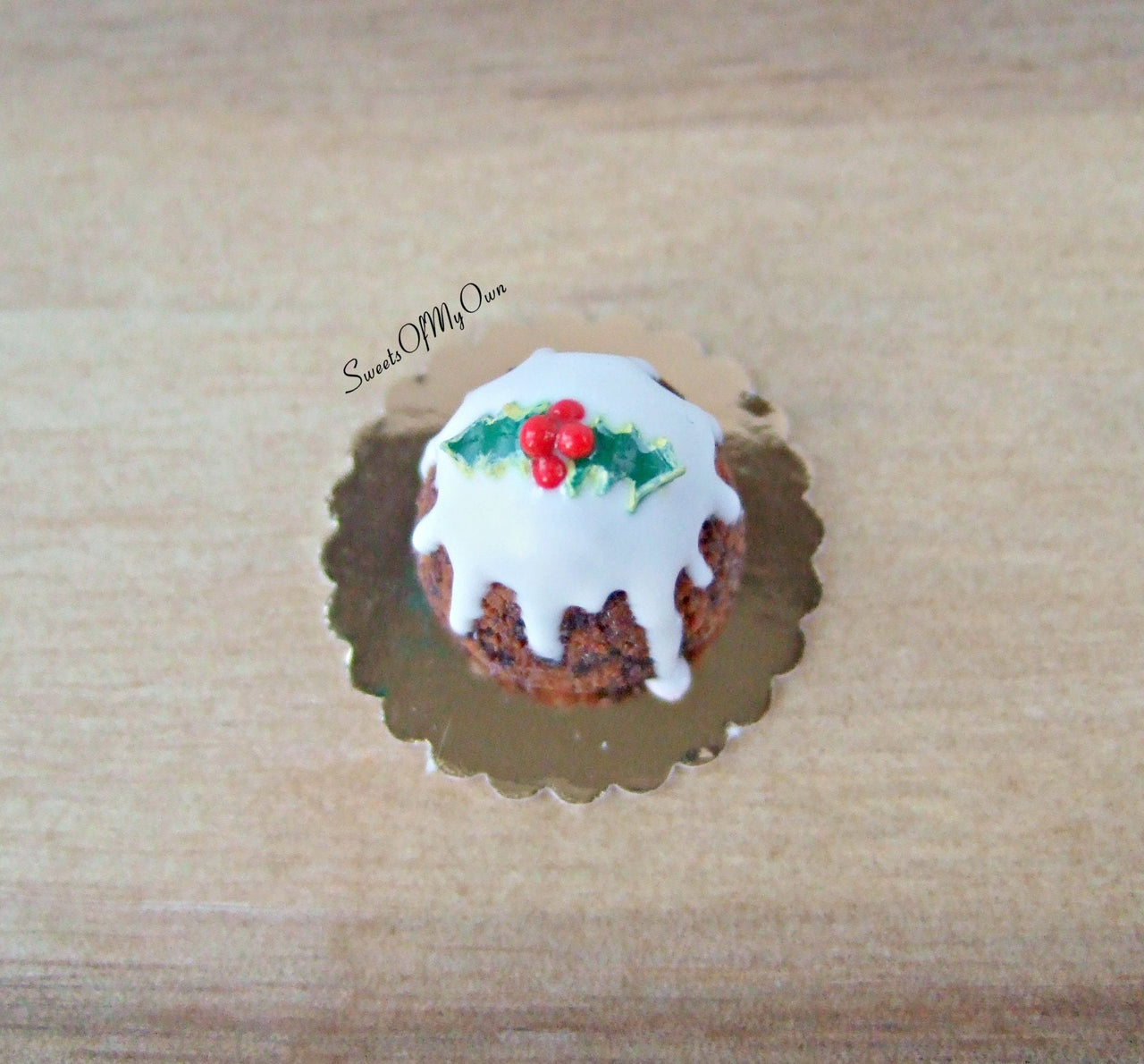 Miniature Christmas Pudding 1:12 Scale - SweetsOfMyOwn