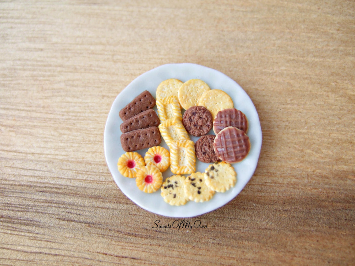 Plate of Miniature Mixed Biscuits - Jam Biscuits, Chocolate, Fig 1:12 Scale - SweetsOfMyOwn