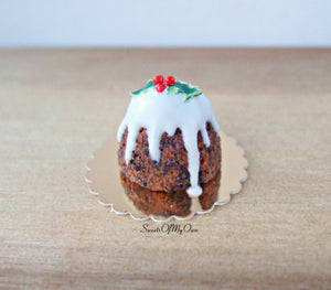Miniature Christmas Pudding 1:12 Scale - SweetsOfMyOwn