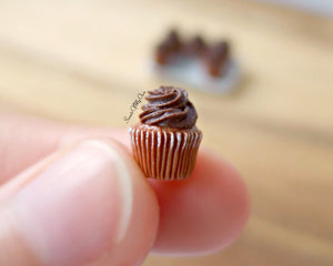 Miniature Chocolate Cupcakes - Doll House 1:12 Scale