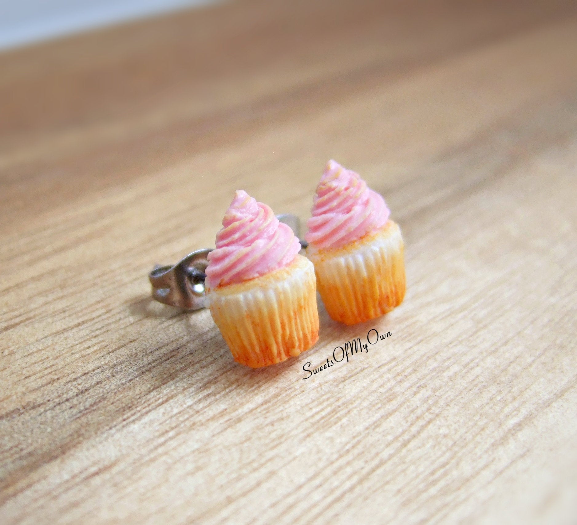 Polymer sales clay cupcake