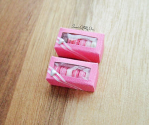 Miniature Macarons Box of 6 Pink Ombre - Doll House 1:12 Scale