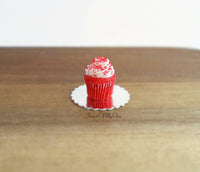 Thumbnail for Miniature Red Velvet Cupcake - Doll House 1:12 Scale