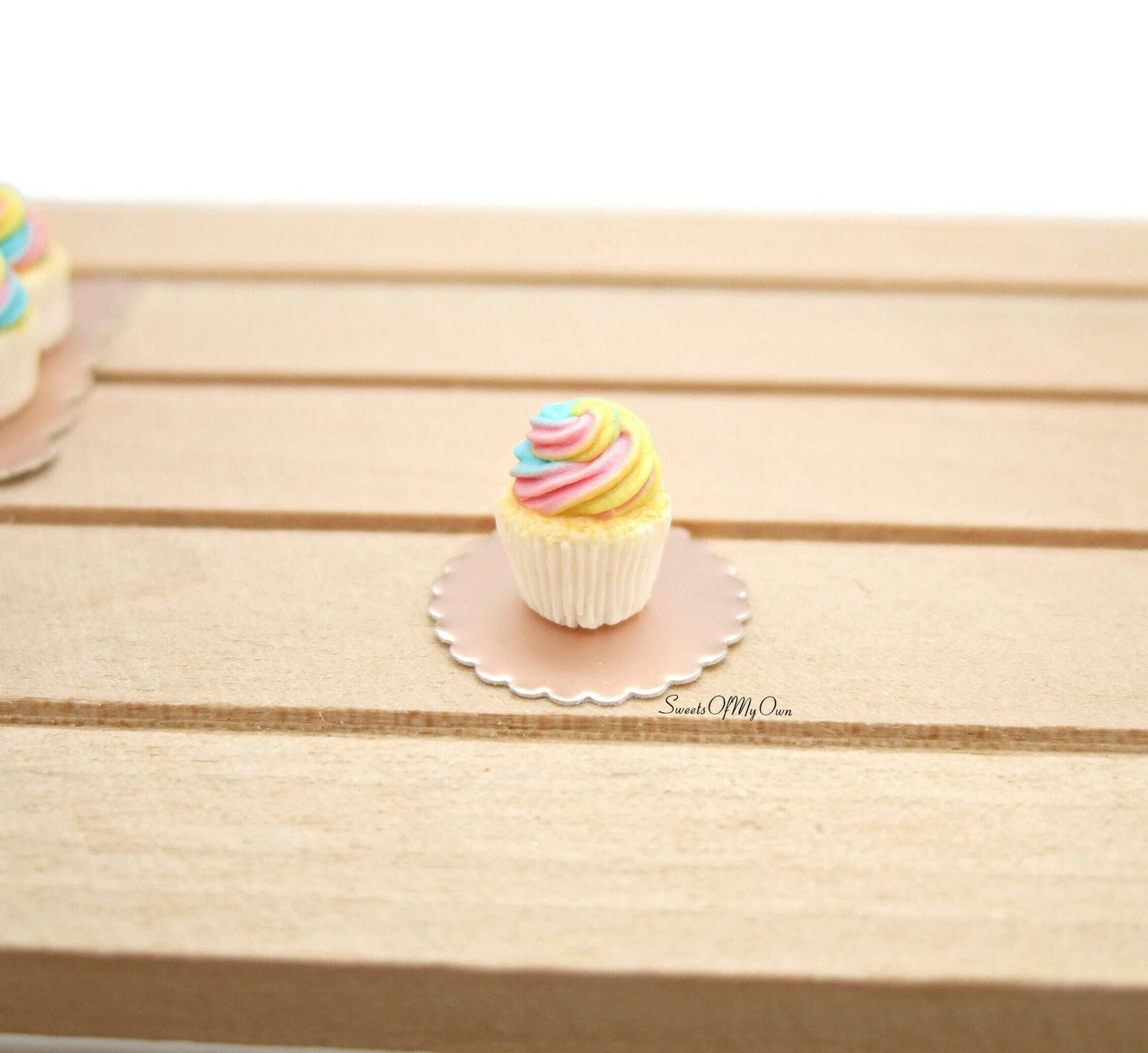 Miniature Spring Theme Swirl Cupcakes - 1:12 Scale