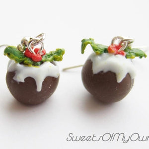 Christmas Pudding - Dangle Earrings - SweetsOfMyOwn