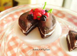 MTO - Miniature Fruit Cake - Dolls House 1:12 Scale - SweetsOfMyOwn